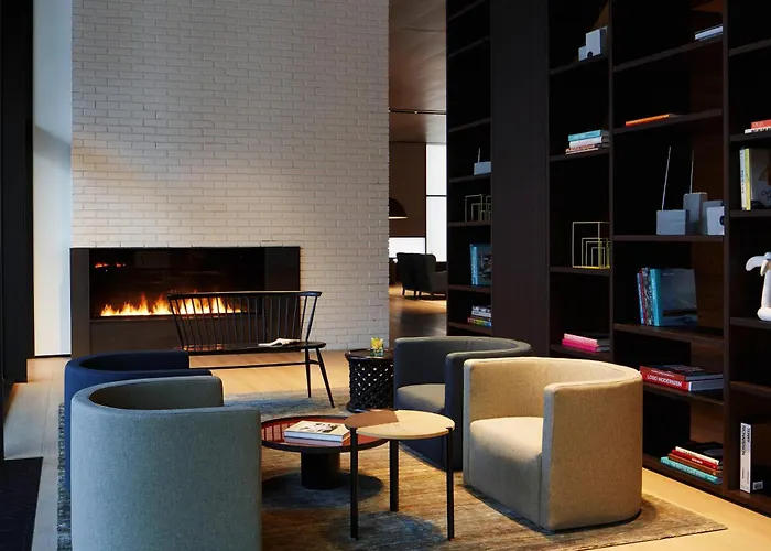 Roomers Baden-Baden, Autograph Collection